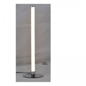 LED bordlampe med akryl lige rør