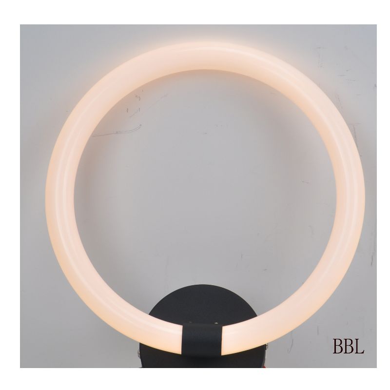 Lampen til lysvæg med acryl rund ring