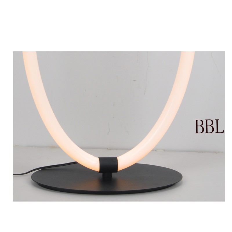 Lyslygte til LED-bord med ovalt acryl-rør